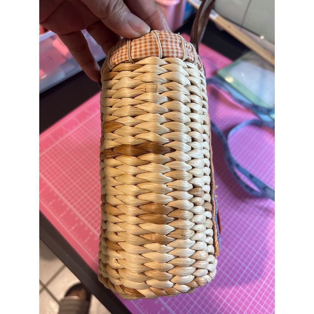 Juiciful Wicker Handbag - Picture 6 of 10